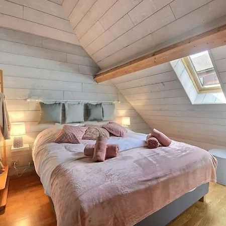 Dom wakacyjny La Fermette Des Vallons - Jacuzzi - Billard Geishouse